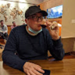 Meet your Posher, Everett